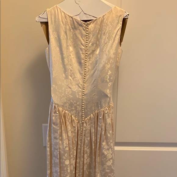 Vintage 1961 Handmade Wedding Dress w/veil sz 6-8 - Picture 4 of 16